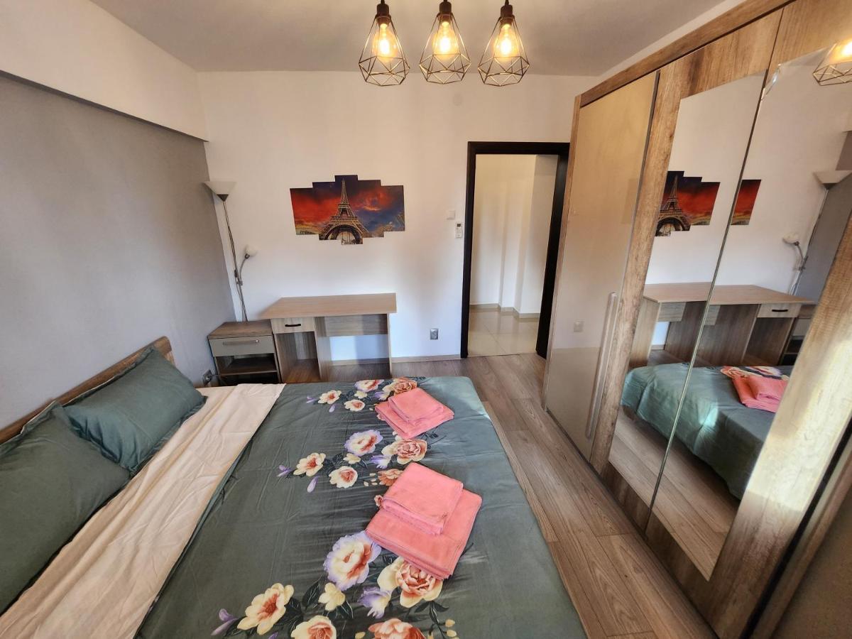 Stefan Cel Mare Boulevard Pedestrian Street Palas Iasi Luaran gambar